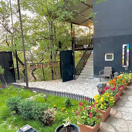 Cosy Studio With Beautiful Garden Erivan Dış mekan fotoğraf