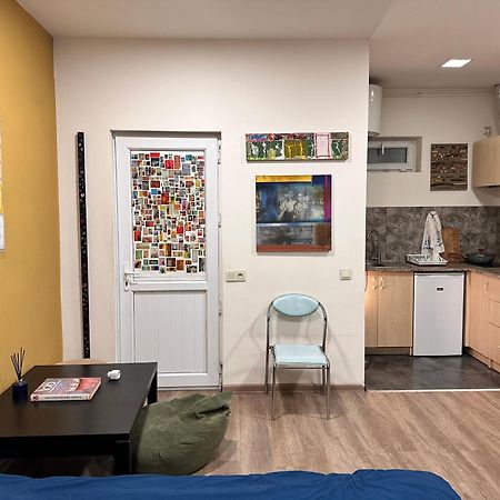 Cosy Studio With Beautiful Garden Erivan Dış mekan fotoğraf