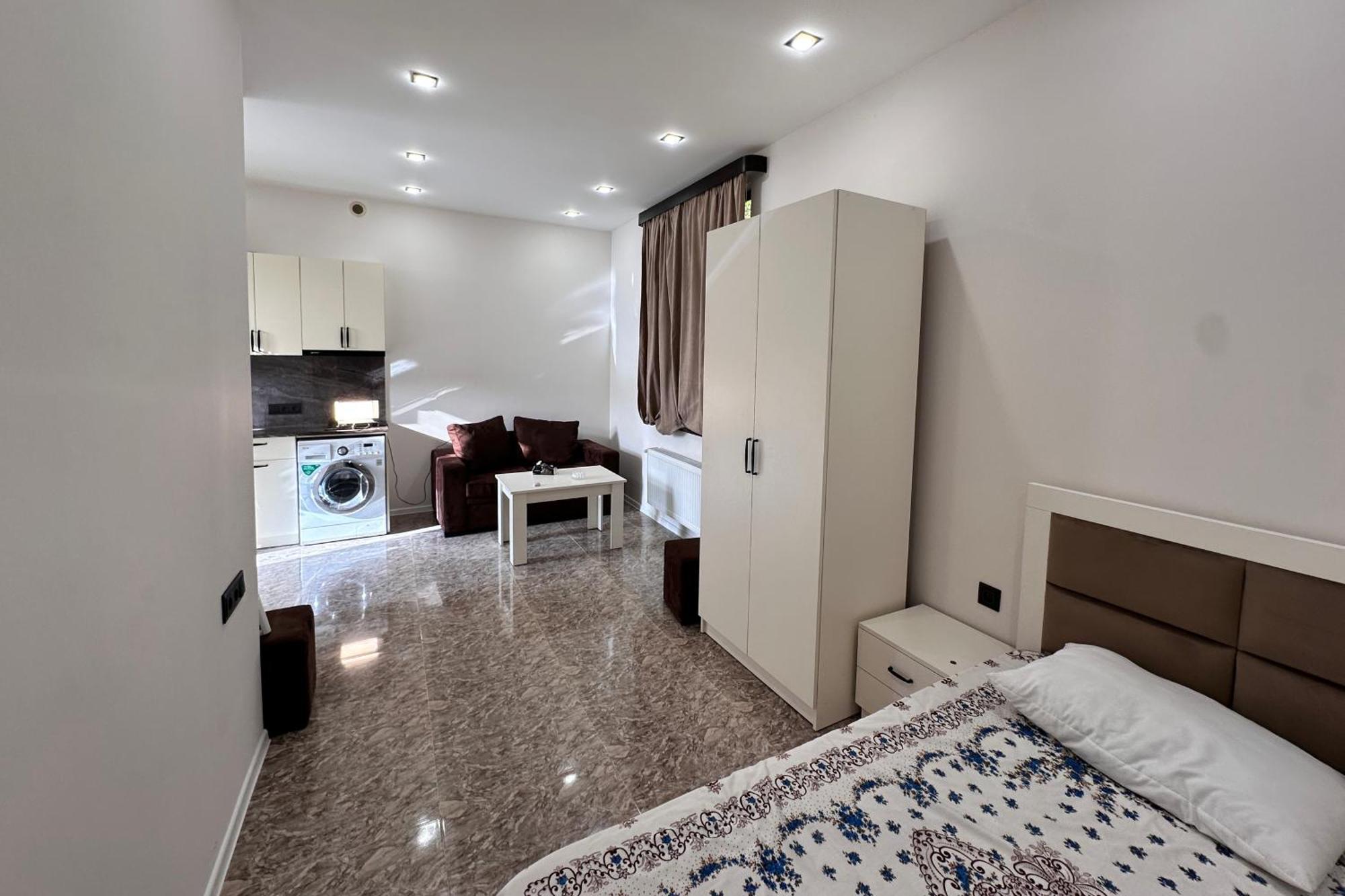 Cosy Studio With Beautiful Garden Erivan Dış mekan fotoğraf